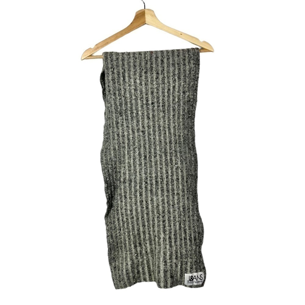 Dolce & Gabbana J&ANS Gray Ribbed Wool Rectangle Scarf‎